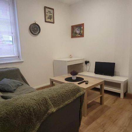 Studio Petit Battant Wifi Supercentre Tres Calme Безансон Екстериор снимка